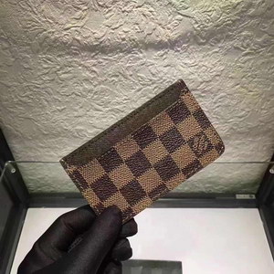 LV Card holder(AAA)-001