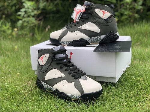 Patta x Air Jordan 7-002