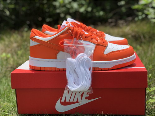 Nike Dunk Low “Syracuse”