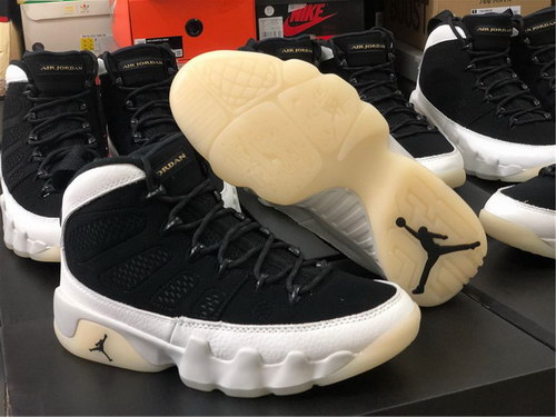 Air jordan 9s Black/White 2020