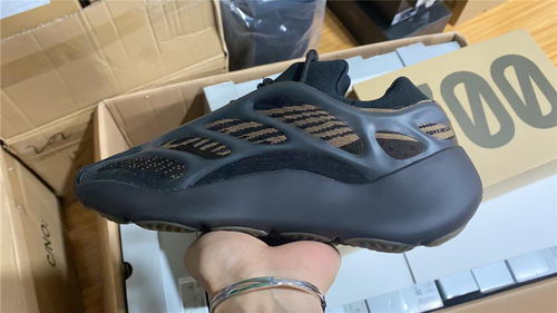 Adidas Yeezy 700 V3 “Eremiel”