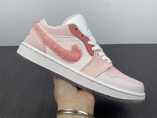 Air Jordan 1 Low SE-001