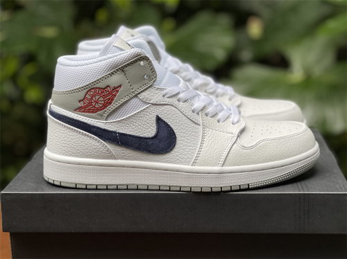 Air Jordan 1 Mid “Paris”