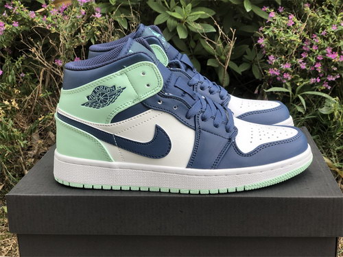 Air Jordan 1 Mid “Blue Mint”