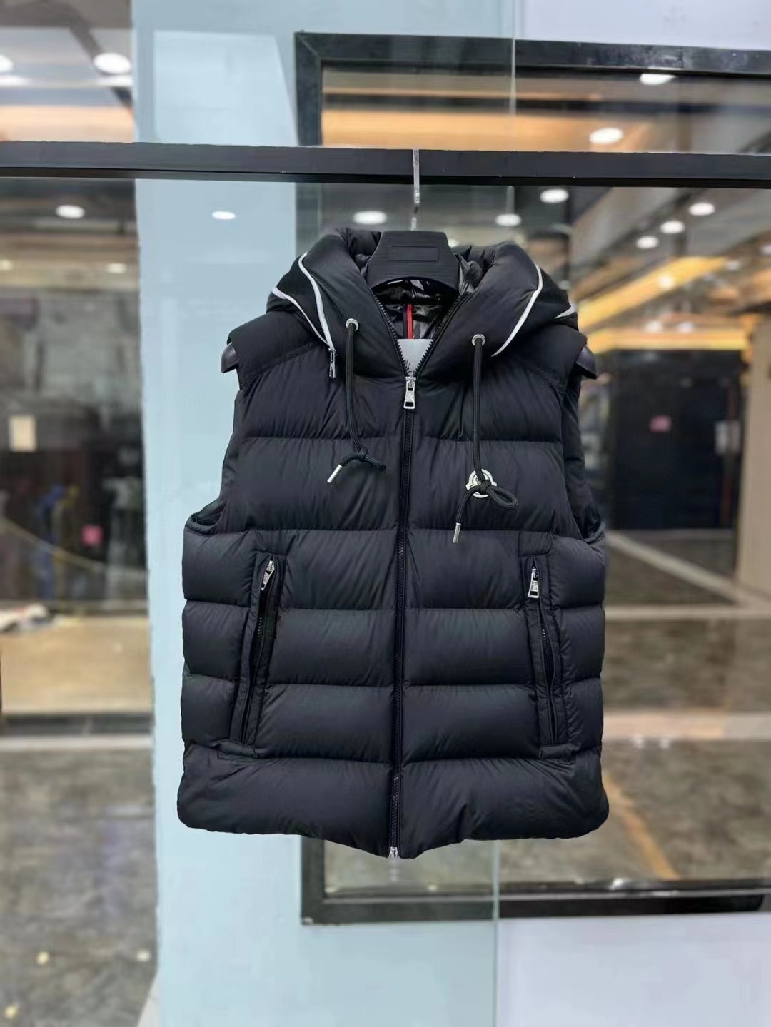 Moncler Vest Coat-019