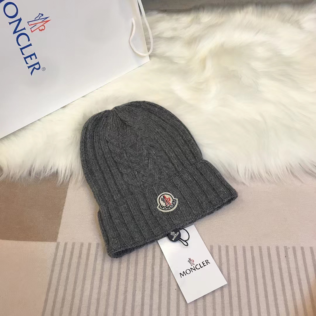 Moncler Beanies-065