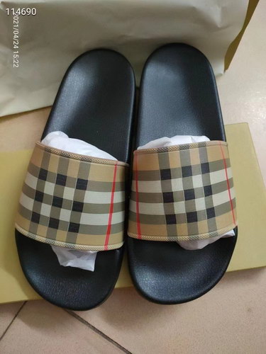 Burberry Slippers(AAA)-001