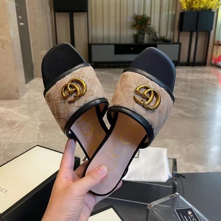 Gucci Slippers Women(AAA)-175