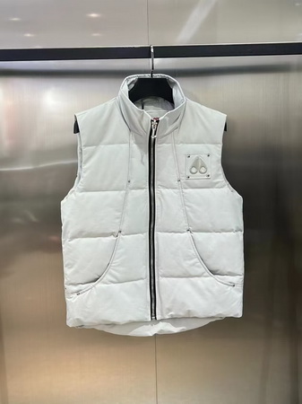 Moose Knuckles Vest Coat-001