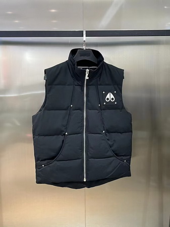 Moose Knuckles Vest Coat-002