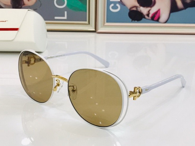 Ferragamo Sunglasses(AAAA)-479