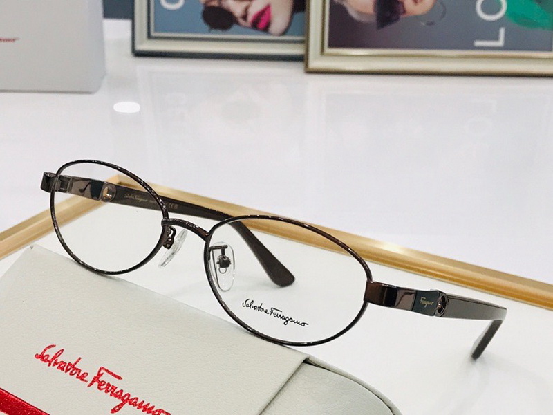 Ferragamo Sunglasses(AAAA)-086