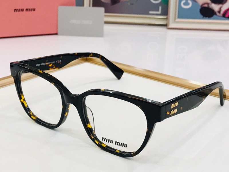 Miu Miu Sunglasses(AAAA)-080