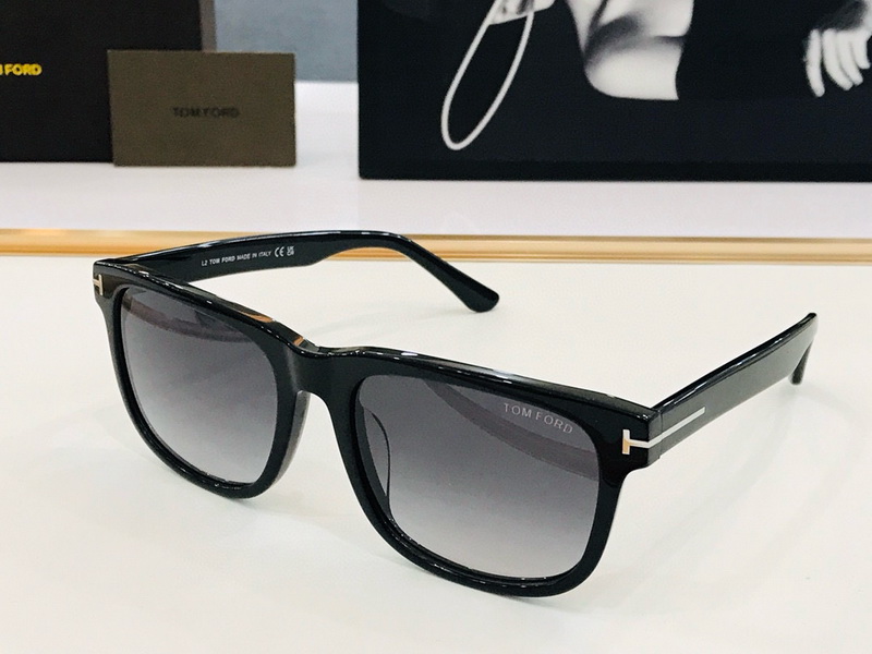 Tom Ford Sunglasses(AAAA)-2068