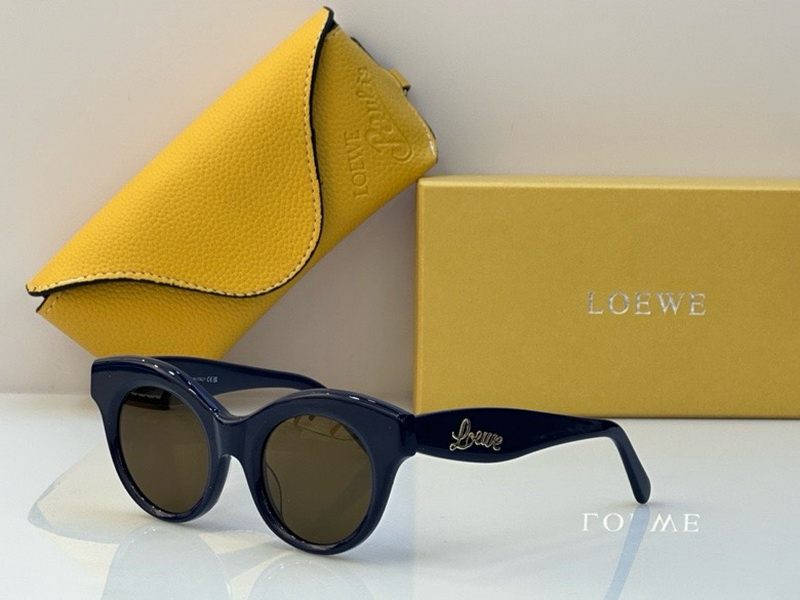 Loewe Sunglasses(AAAA)-335