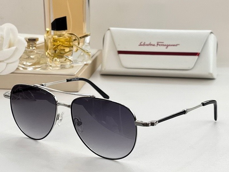 Ferragamo Sunglasses(AAAA)-420