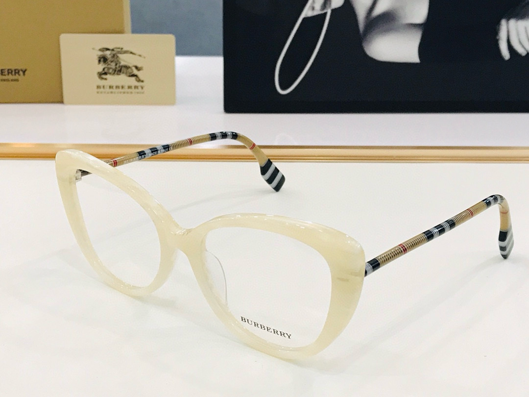 Burberry Sunglasses(AAAA)-382