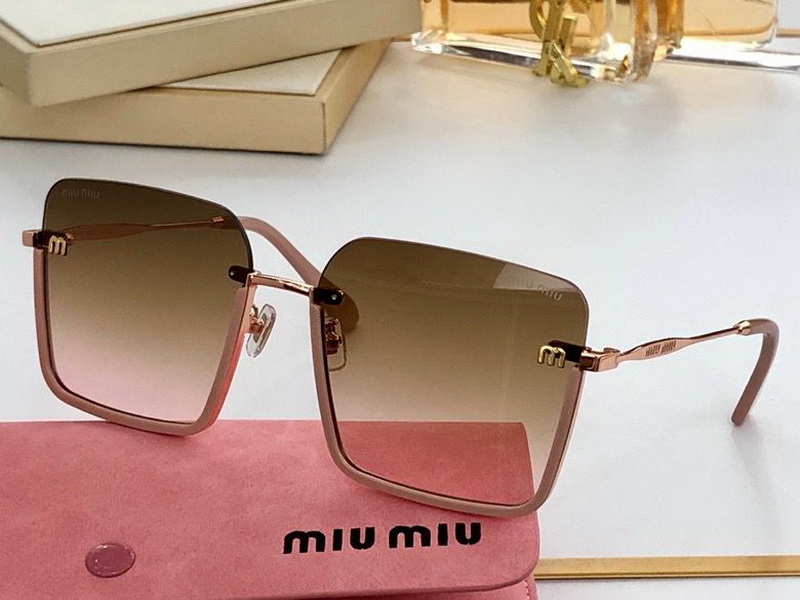 MiuMiu-1055