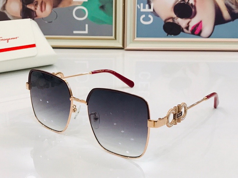 Ferragamo Sunglasses(AAAA)-397