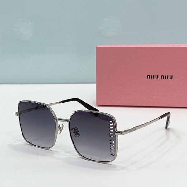 MiuMiu-901