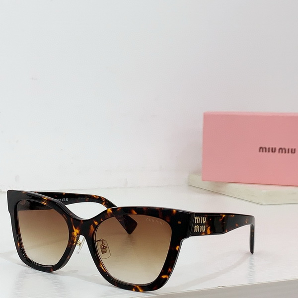 MiuMiu-864