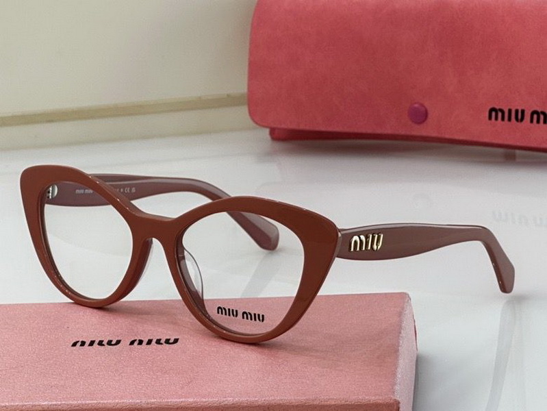 MiuMiu-726