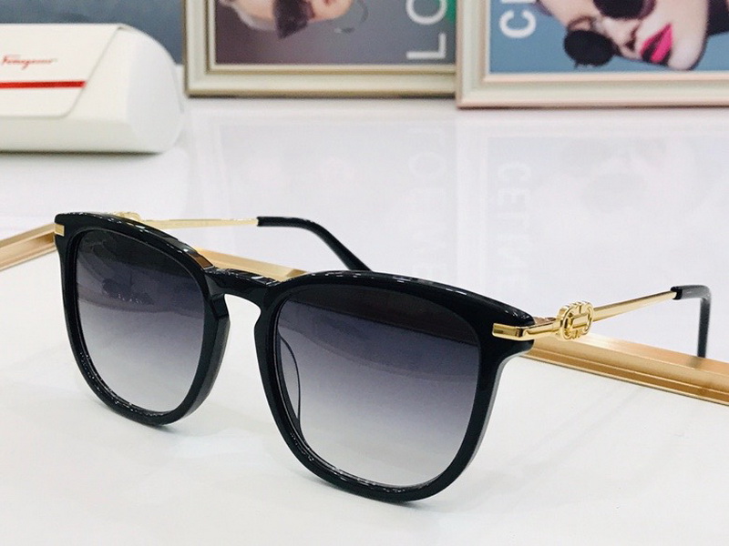 Ferragamo Sunglasses(AAAA)-311