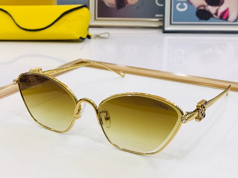 Loewe Sunglasses(AAAA)-161