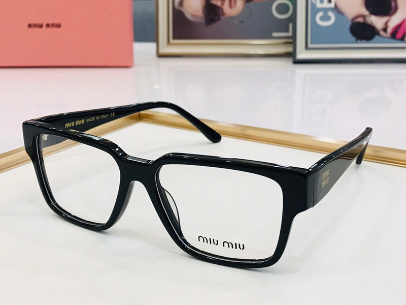 Miu Miu Sunglasses(AAAA)-052