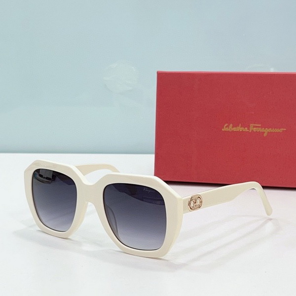 Ferragamo Sunglasses(AAAA)-289