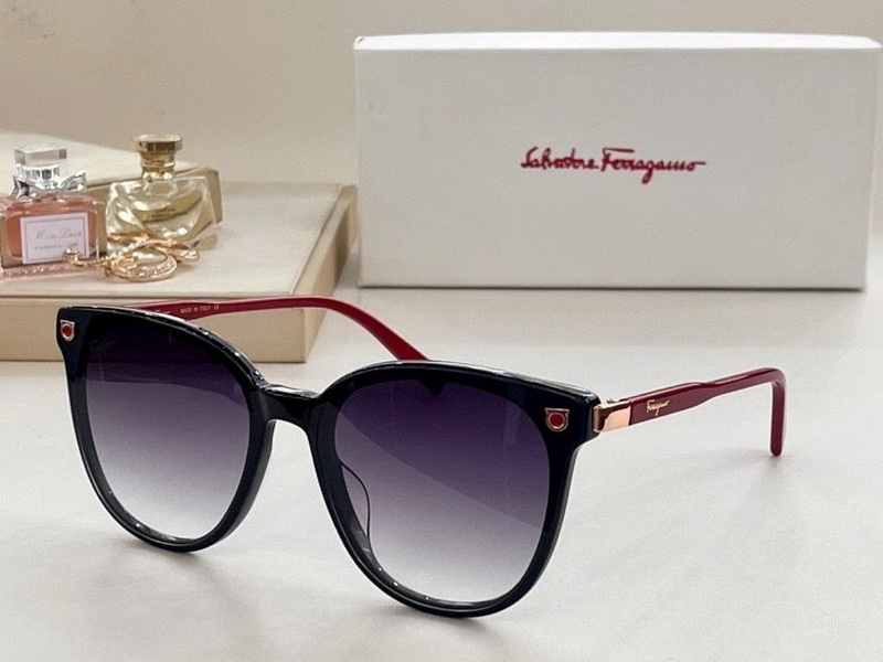 Ferragamo Sunglasses(AAAA)-248