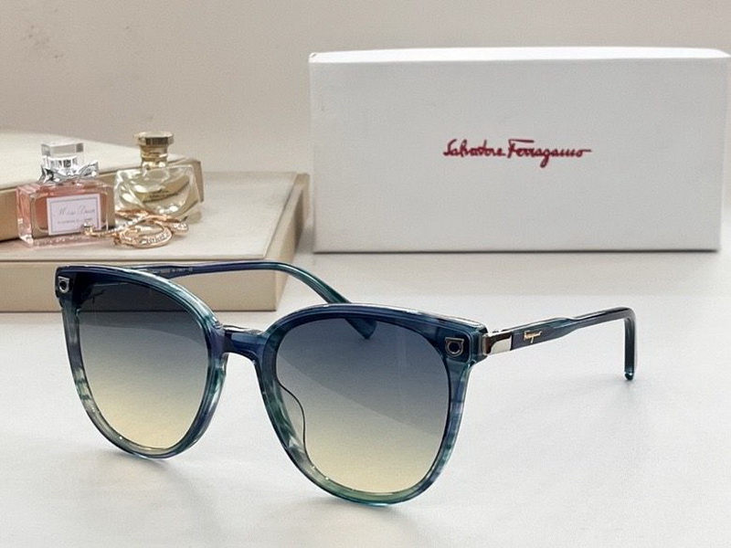 Ferragamo Sunglasses(AAAA)-244