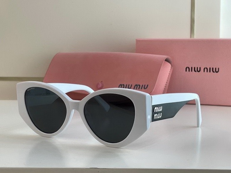 MiuMiu-310