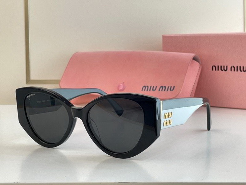 MiuMiu-308