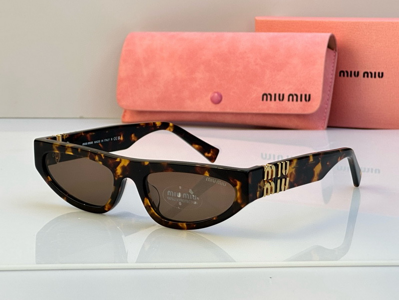 MiuMiu-196