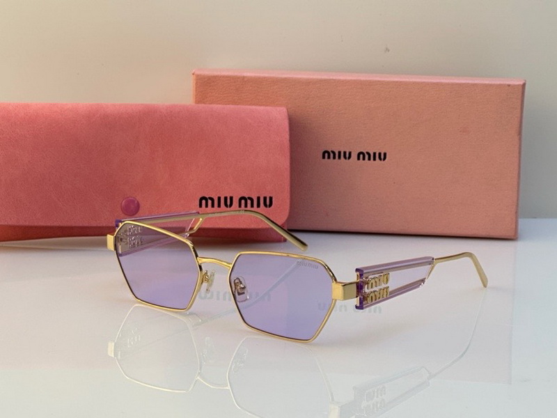 MiuMiu-159