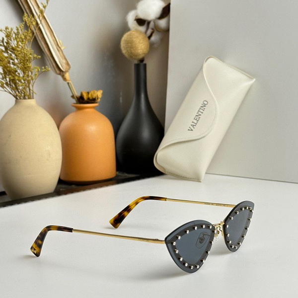 Valentino Sunglasses(AAAA)-129