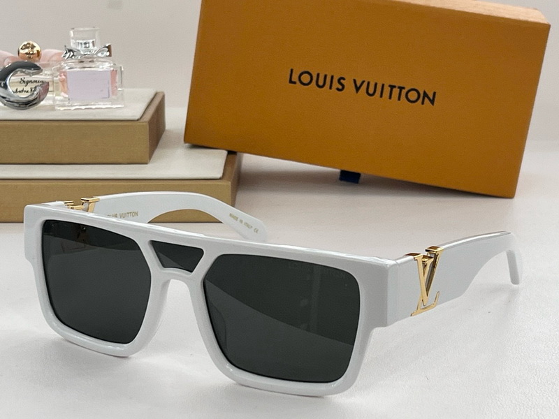 LV Sunglasses(AAAA)-737