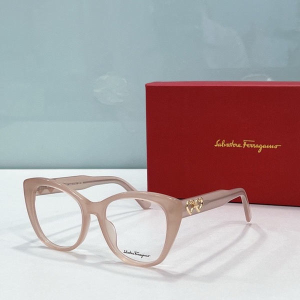 Ferragamo Sunglasses(AAAA)-012