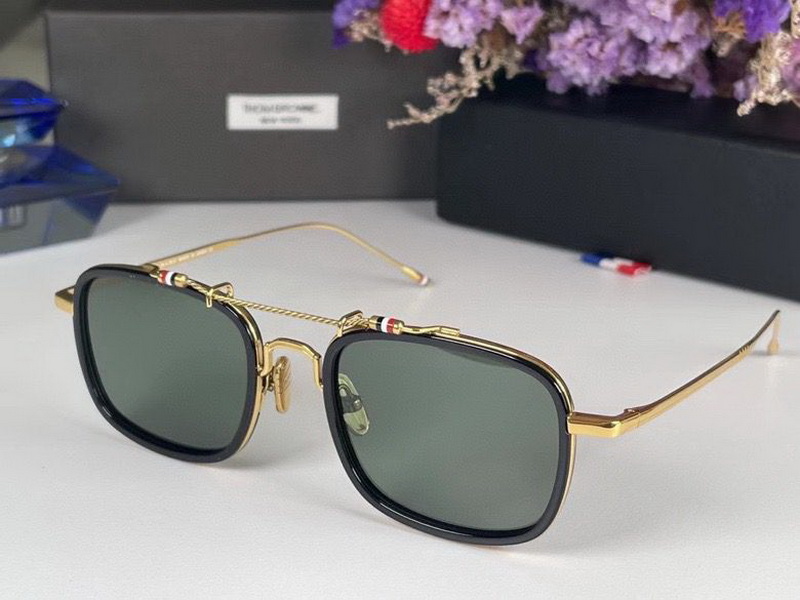 Thom Browne Sunglasses(AAAA)-024