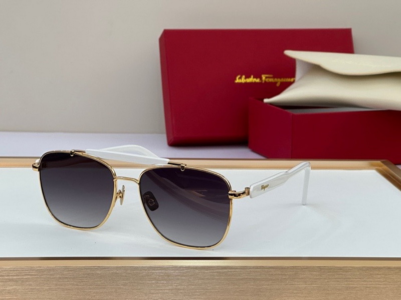 Ferragamo Sunglasses(AAAA)-104