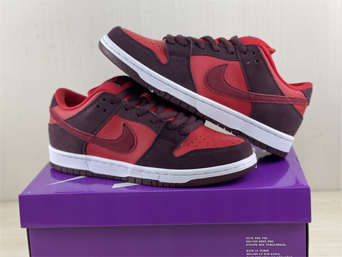 Nike SB Dunk Low “Cherry”