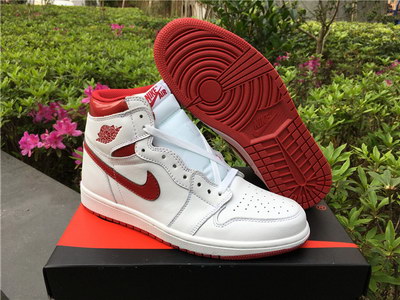 Air Jordan 1 OG High “Metallic Red”