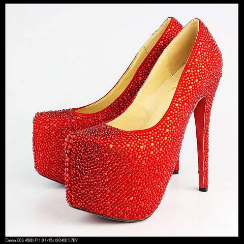 Christian Louboutin Pumps-009