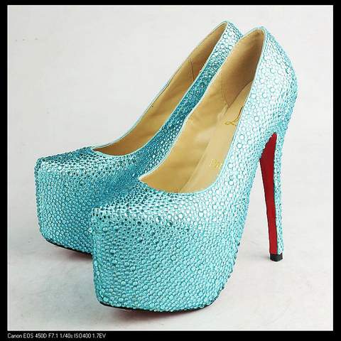 Christian Louboutin Pumps-008