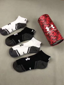 Under Armour Socks(4 pairs)-114